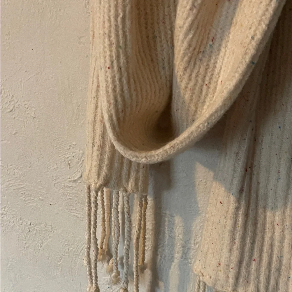 Free People  Elegant Cream Knit Scarf